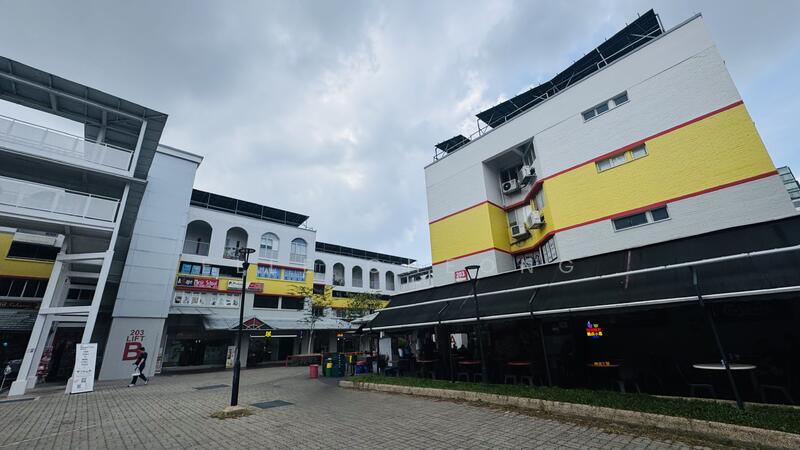 Kovan 203 Hougang Street 21, 203 Hougang Street 21, 850 sqft, Shop / Shophouse For Rent, by Elle Cheong, 60225048 - Exterior - CommercialGuru.com.sg