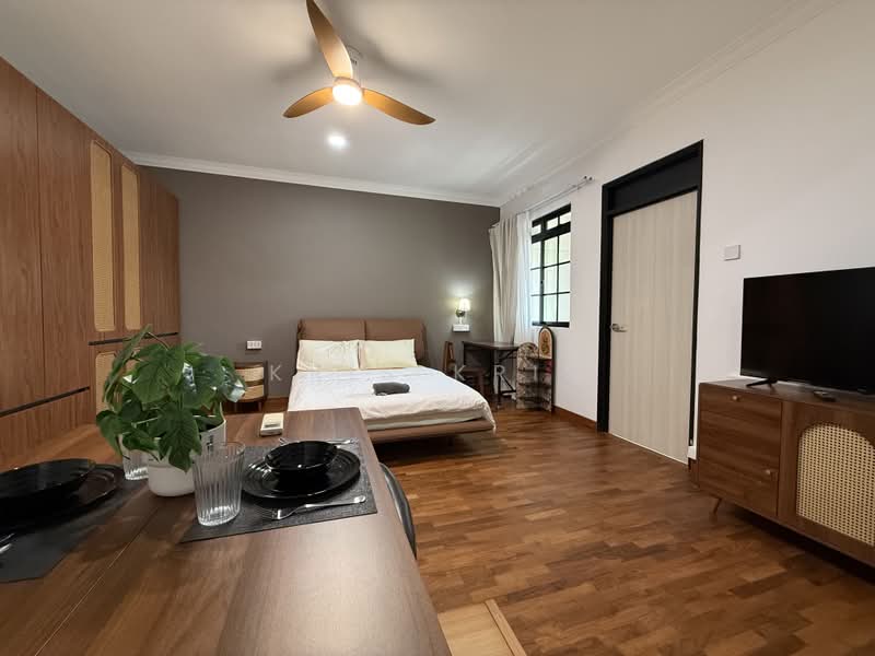 MacPherson Garden Estate, Jalan Gembira, 1 Bedroom, 600 sqft, Corner Terrace For Rent, by Kris Kris, 60225189 - Bedroom - PropertyGuru.com.sg
