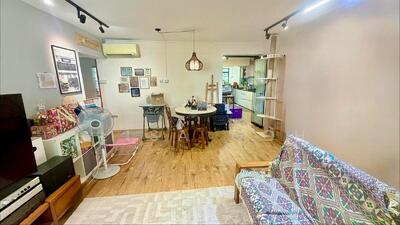 For Sale - 23 Dover Crescent