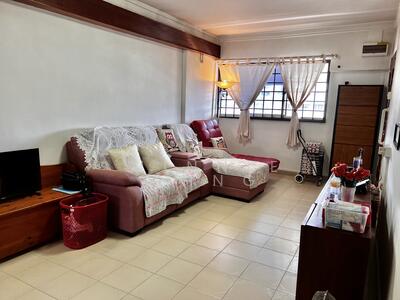 For Sale - 271 Tampines Street 21