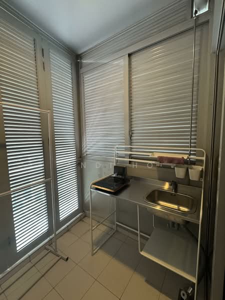 #1 Suites (One Suites), 1 Lorong 20 Geylang, Room Rental, 300 sqft, Condominium For Rent, by Andi Ho, 60225228 - Kitchen - PropertyGuru.com.sg