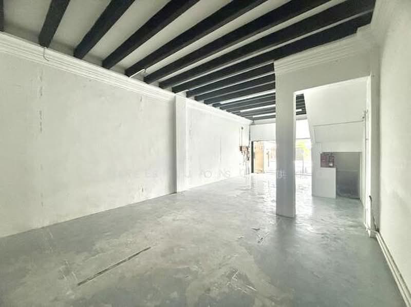 Cheapest shophouse | Ground floor | Macpherson road | Avail now, 401 macpherson road, Macpherson / Potong Pasir, 1,300 sqft, Shop / Shophouse For Rent, by James Jose Boo, 60225343 - Interior - CommercialGuru.com.sg