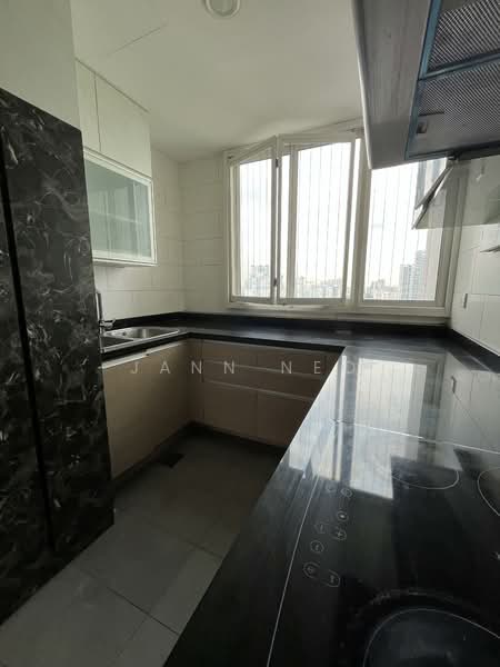 Clydes Residence, 78 Mergui Road, 3 Bedrooms, 1,119 sqft, Apartment For Sale, by Jann Neo, 60225405 - Kitchen - PropertyGuru.com.sg
