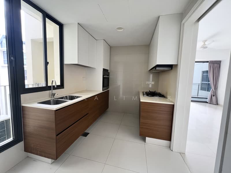 Miltonia Residences, 520 Miltonia Close, 3 Bedrooms, 1,173 sqft, Condominium For Rent, by Kayla Lim 芮名, 60225446 - Kitchen - PropertyGuru.com.sg
