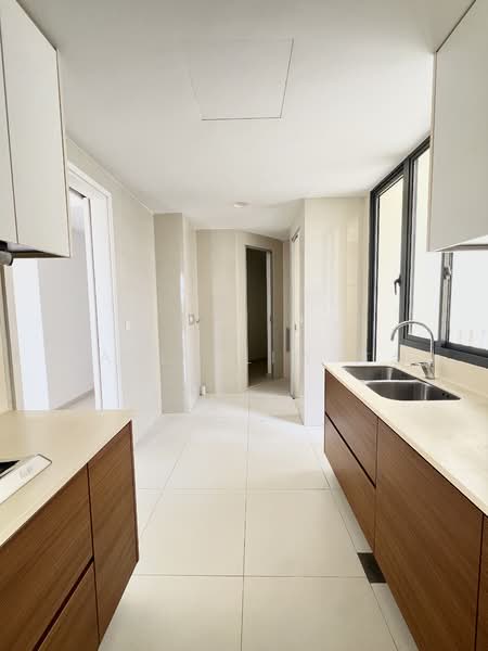 Miltonia Residences, 520 Miltonia Close, 3 Bedrooms, 1,173 sqft, Condominium For Rent, by Kayla Lim 芮名, 60225446 - Kitchen - PropertyGuru.com.sg