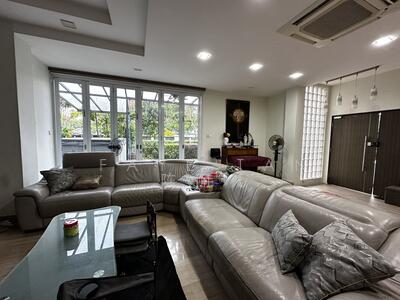 For Sale - Bishan SemiD 1km Catholic High MRT Park Convenience