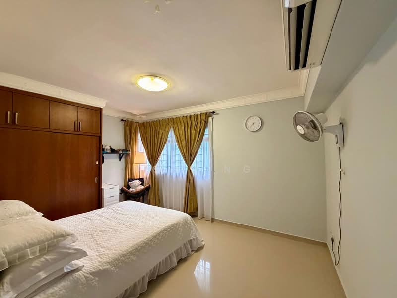 653B Jurong West Street 61, 653B Jurong West Street 61, 3 Bedrooms, 1,184 sqft, HDB Flat For Sale, by Rony Ng, 60225715 - Bedroom - PropertyGuru.com.sg
