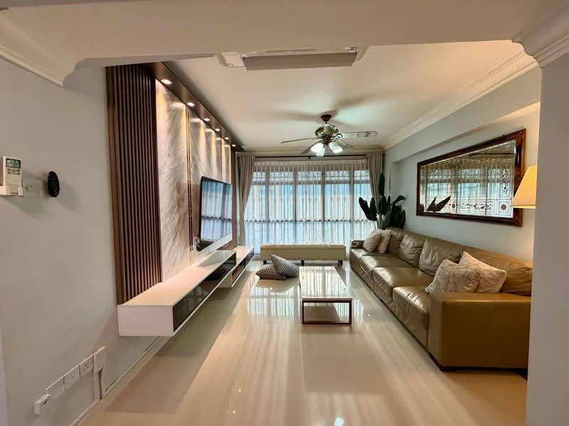 653B Jurong West Street 61, 653B Jurong West Street 61, 3 Bedrooms, 1,184 sqft, HDB Flat For Sale, by Rony Ng, 60225715 - Living Room - PropertyGuru.com.sg