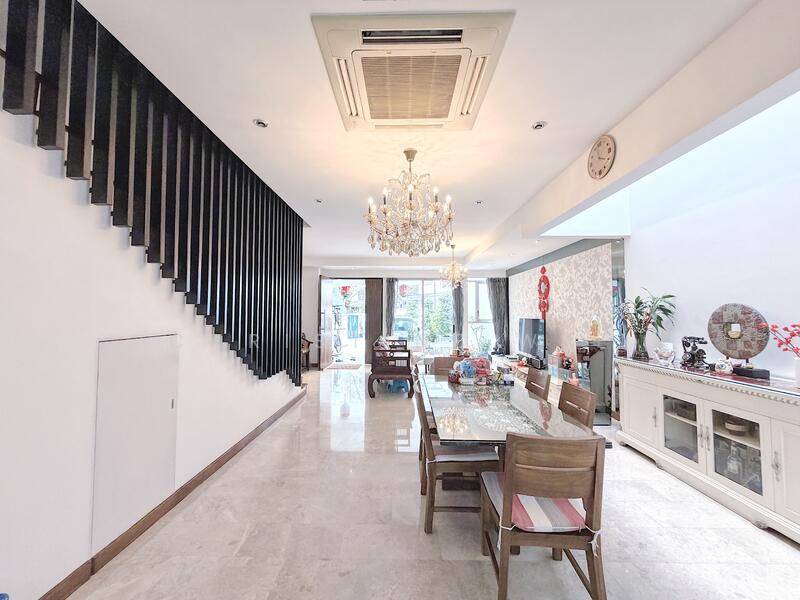 Springside Avenue Terraced House For Sale at S$ 4,990,000 | PropertyGuru Singapore