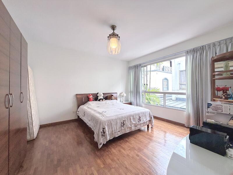 Springside Avenue Terraced House For Sale at S$ 4,990,000 | PropertyGuru Singapore