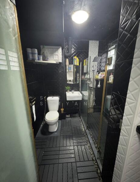 For Rent - 10 Marsiling Drive