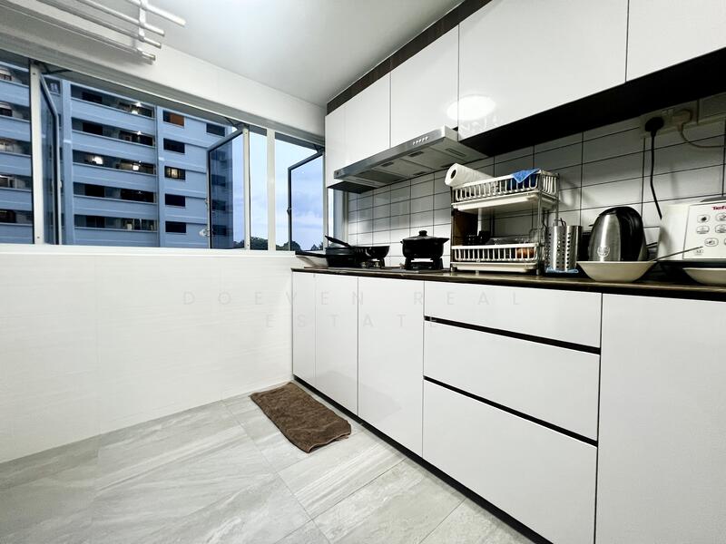 12 Holland Avenue HDB Flat For Sale at S$ 655,000 | PropertyGuru Singapore