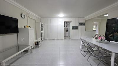 For Sale - 405 Bukit Batok West Avenue 7