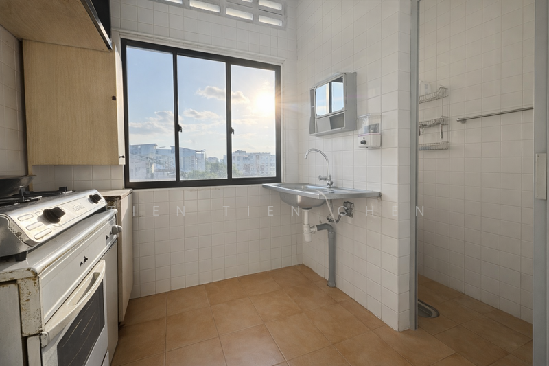 For Sale - 317 upper paya lebar road