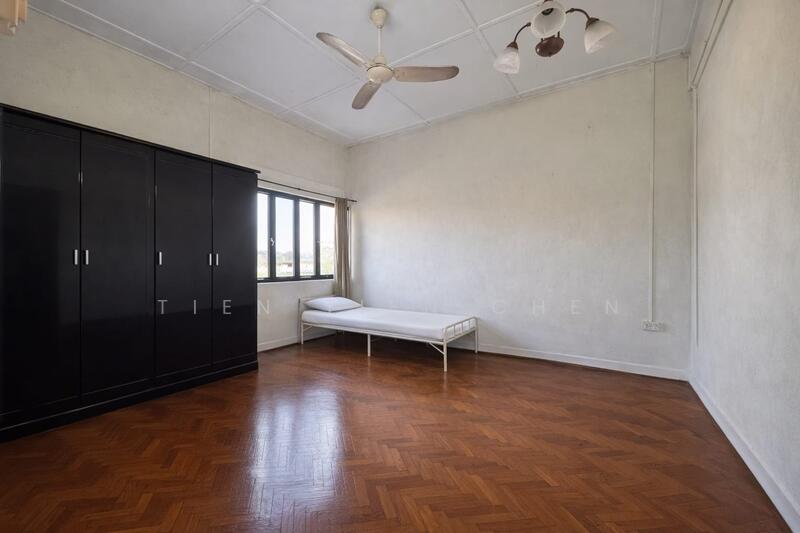 For Sale - 317 upper paya lebar road