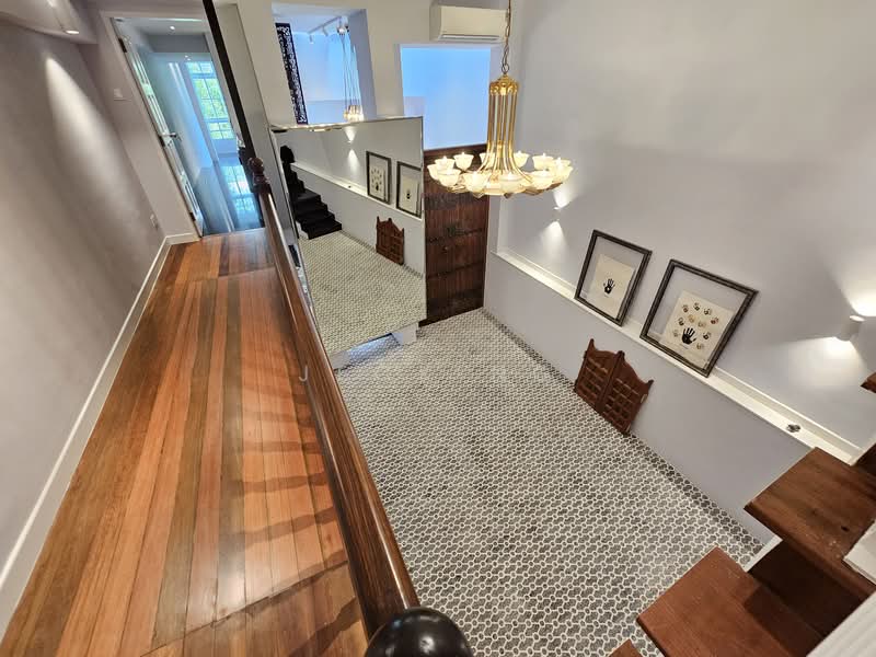 Emerald Hill Conservation Area, Saunders Road, 4 Bedrooms, 3,300 sqft, Conservation House For Rent, by Jeck Ng, 60226184 - 2nd Flr Hallway - PropertyGuru.com.sg