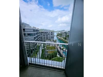 For Sale - The Reef at King's Dock