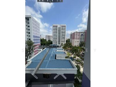 For Sale - 642 Hougang Avenue 8