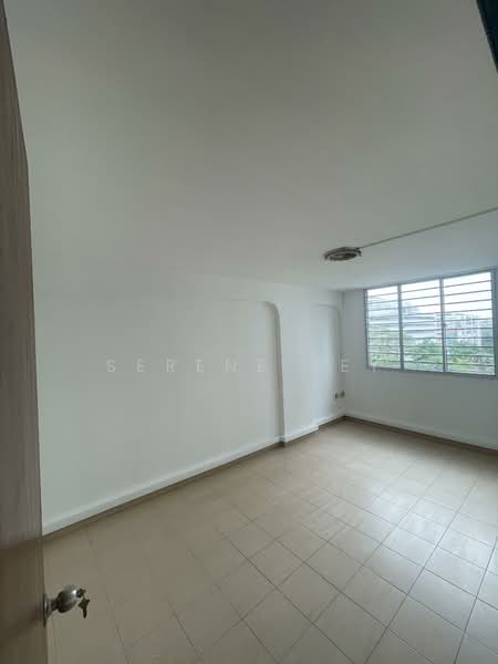 642 Hougang Avenue 8 HDB Flat For Sale at S$ 468,000 | PropertyGuru Singapore - Interior