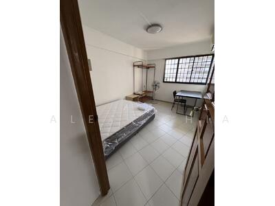 For Rent - 205 Clementi Avenue 6