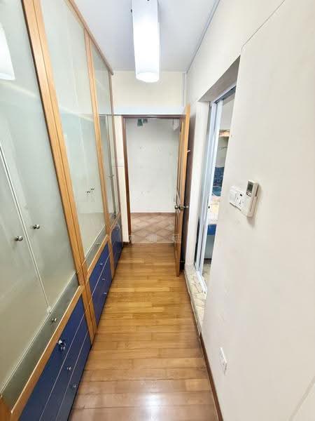 687B Choa Chu Kang Drive, 687B Choa Chu Kang Drive, Dairy Farm / Bukit Panjang / Choa Chu Kang, 3 Bedrooms, 1,184 sqft, HDB Flat For Sale, by Zan Sim (沈瓒延), 60226370 - Corridor - PropertyGuru.com.sg