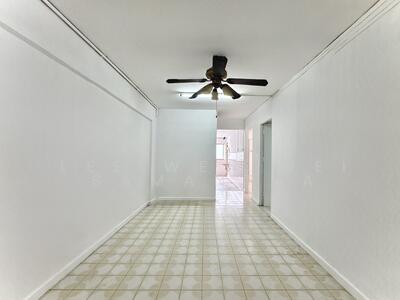 For Sale - 205 Jurong East Street 21