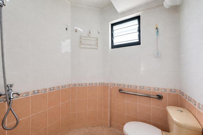 For Sale - 205 Jurong East Street 21