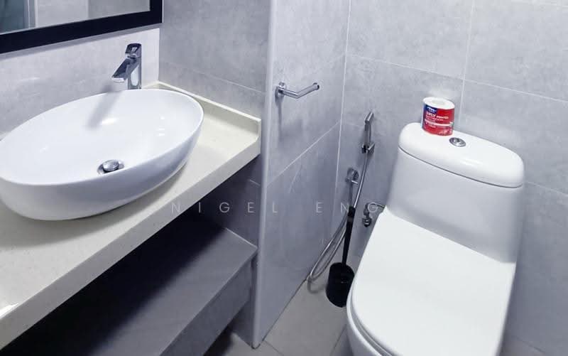 Tanglin View, 150 Prince Charles Crescent, Alexandra / Commonwealth, Room Rental, 100 sqft, Condominium For Rent, by Nigel Eng, 60226416 - Bathroom - PropertyGuru.com.sg