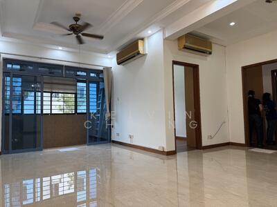 For Sale - Grandlink Square