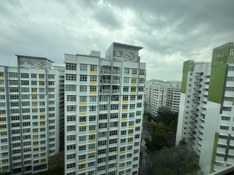 For Sale - 886C Woodlands Drive 50