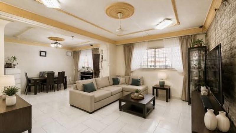 820 Yishun Street 81, 820 Yishun Street 81, Sembawang / Yishun, 3 Bedrooms, 1,119 sqft, HDB Flat For Sale, by Melvin Sim, 60226477 - Living Room - PropertyGuru.com.sg