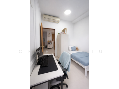 For Rent - The Trilinq