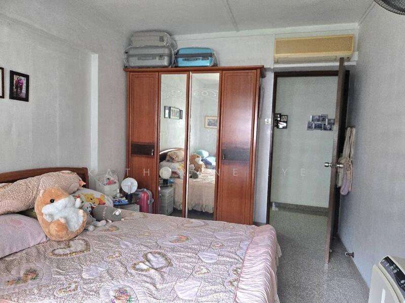 For Sale - 586 Woodlands Drive 16