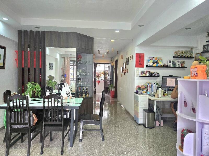 For Sale - 586 Woodlands Drive 16