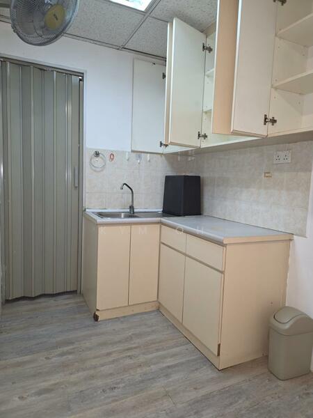 Lhk3 Building, 8 New Industrial Road, 4,004 sqft, Light Industrial (B1) For Rent, by Kym Oh, 60226569 - Kitchen - CommercialGuru.com.sg