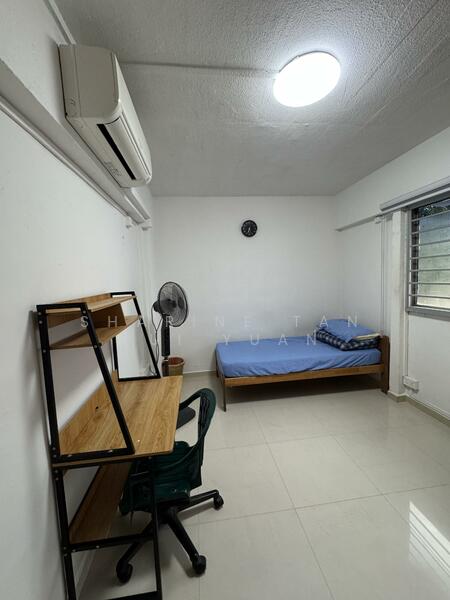 455 Jurong West Street 42, 455 Jurong West Street 42, Room Rental, 100 sqft, HDB Flat For Rent, by Sharine Tan Hui Yuan, 60226654 - PropertyGuru.com.sg