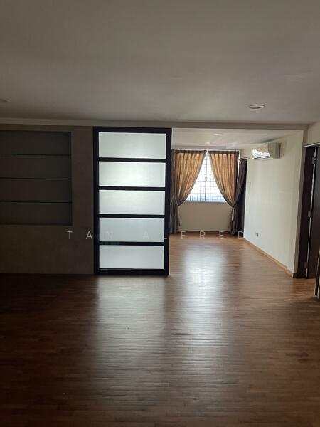 For Rent - Gambir walk