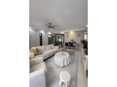 For Sale - 212 Tampines Street 23