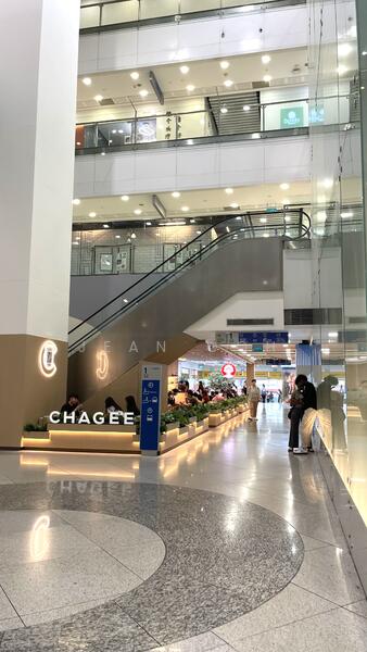 Clarke Quay Central, Eu Tong Sen Street, 4,445 sqft, Food & Beverage For Rent, by Jean Goh, 60226718 - CommercialGuru.com.sg