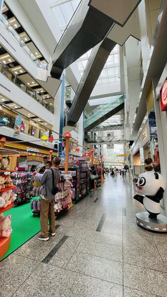Clarke Quay Central, Eu Tong Sen Street, 4,445 sqft, Food & Beverage For Rent, by Jean Goh, 60226718 - CommercialGuru.com.sg