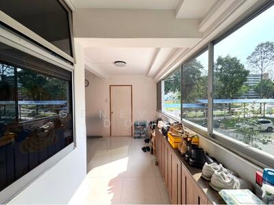 For Sale - 325 Woodlands Street 32