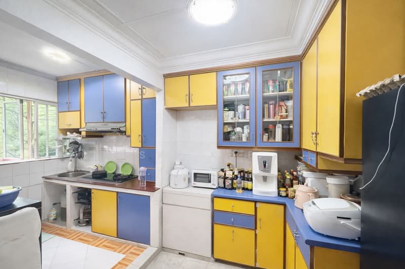616 Woodlands Avenue 4, 616 Woodlands Avenue 4, 4 Bedrooms, 1,313 sqft, HDB Flat For Sale, by Sky Xue, 60226810 - Kitchen - PropertyGuru.com.sg