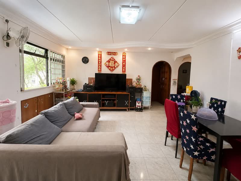 616 Woodlands Avenue 4, 616 Woodlands Avenue 4, 4 Bedrooms, 1,313 sqft, HDB Flat For Sale, by Sky Xue, 60226810 - Living Room - PropertyGuru.com.sg