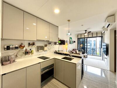 For Sale - Parc Esta