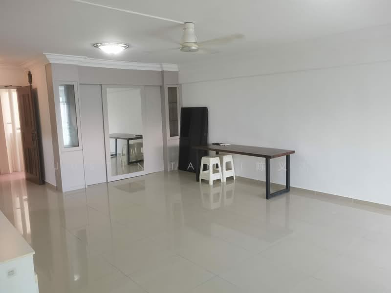 687B Woodlands Drive 75, 687B Woodlands Drive 75, 3 Bedrooms, 1,216 sqft, HDB Flat For Sale, by Justin Tan (陈义杰), 60226951 - Living Room - PropertyGuru.com.sg