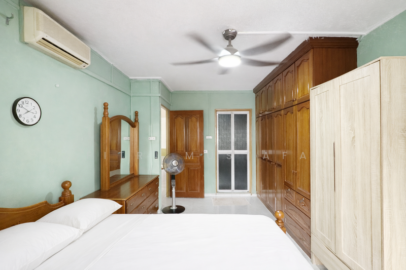 614 Choa Chu Kang Street 62 HDB Flat For Sale at S$ 700,000 | PropertyGuru Singapore - Bedroom