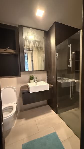 The Inflora, 51 Flora Drive, 2 Bedrooms, 743 sqft, Condominium For Rent, by Grace Peh, 60227167 - Bathroom - PropertyGuru.com.sg