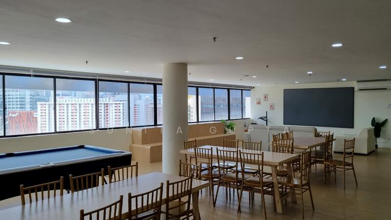 Sim Lim Tower, 10 Jalan Besar, Farrer Park / Serangoon Rd, 4,210 sqft, Office For Sale, by Sunita Gupta, 60227351 - CommercialGuru.com.sg