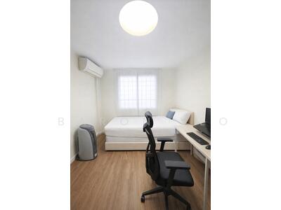 For Sale - 18 Taman Ho Swee