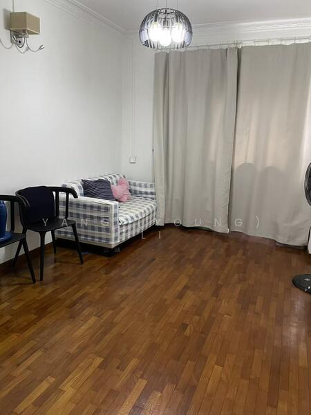963 Hougang Avenue 9 HDB Flat For Sale at S$ 699,950 | PropertyGuru Singapore - Bedroom